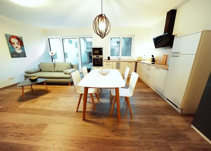 Schulerundmeyer アパート